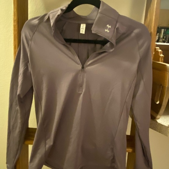 Under Armour Tops - Under armor cold gear